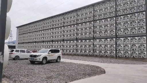 四川矿场合集，比特币矿场浩瀚无边，风扇噪音震天动地，以太坊显卡矿机虽数量占比很小但也不甘示弱
