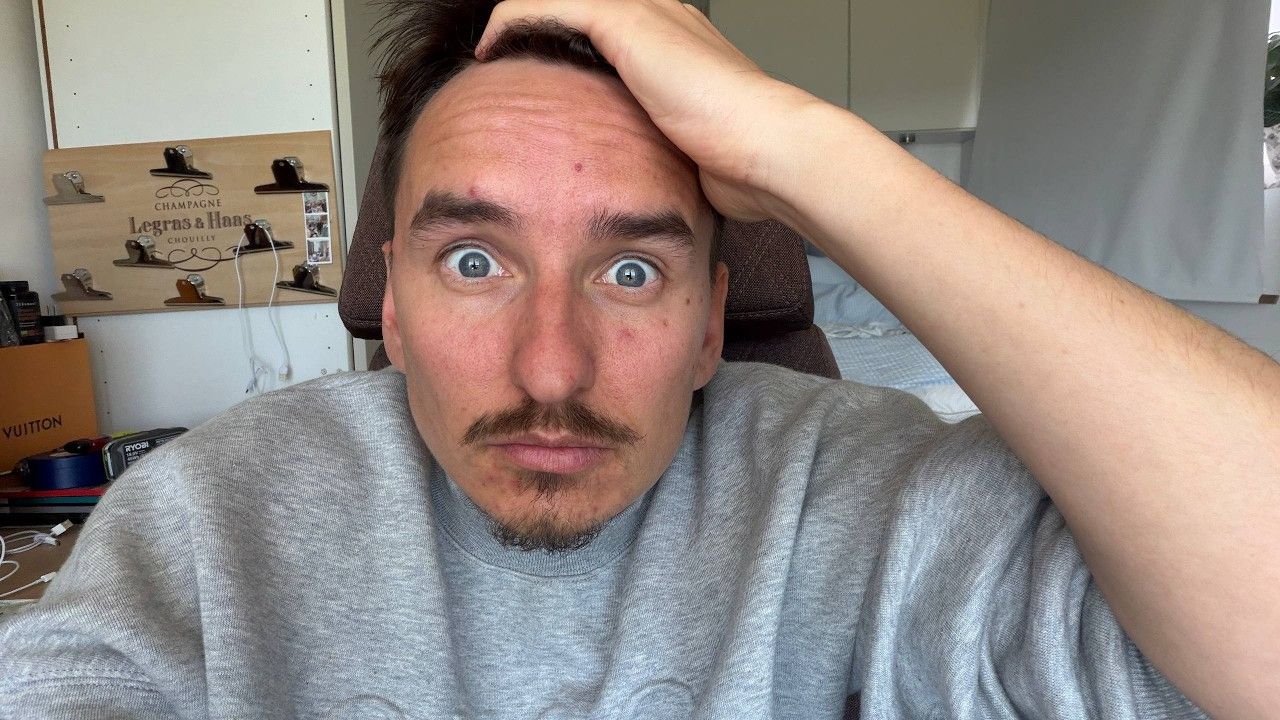 这位比特币高点做空的交易员准备在这里做多!!!!